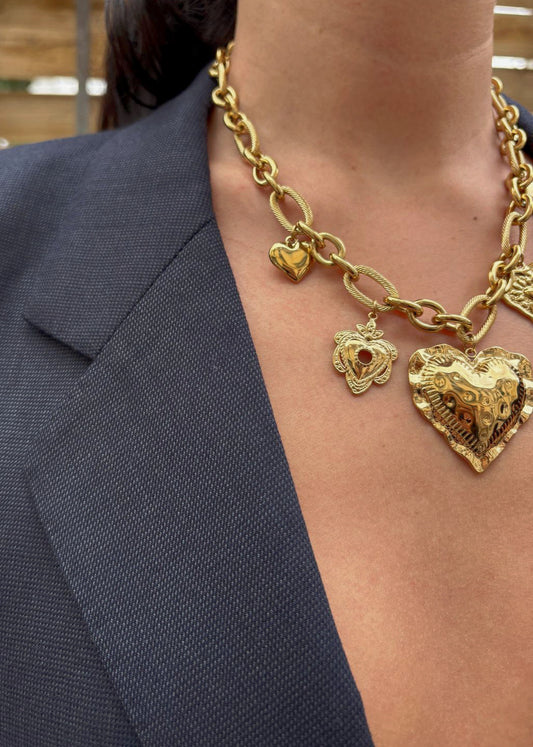 Collier imposant XXL doré avec breloques cœurs chaîne épaisses en acier inoxydable