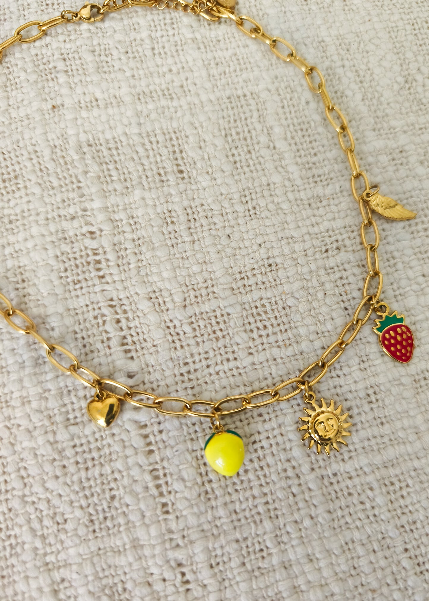 Collier Summer