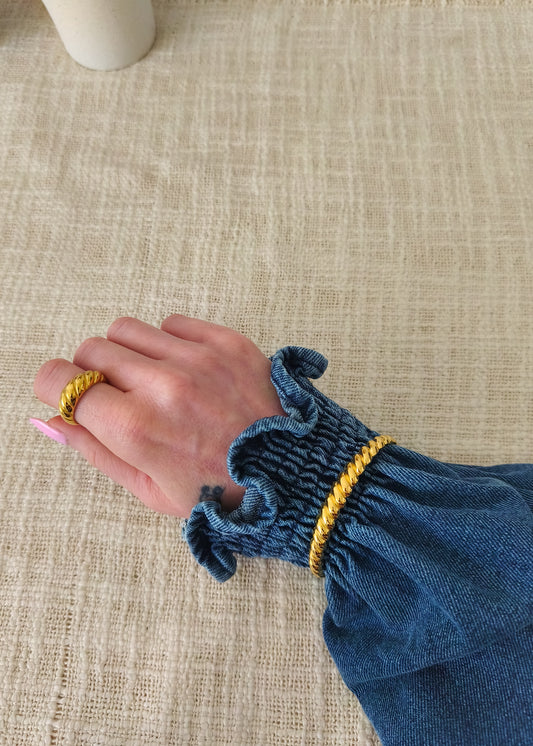 Helline Ring