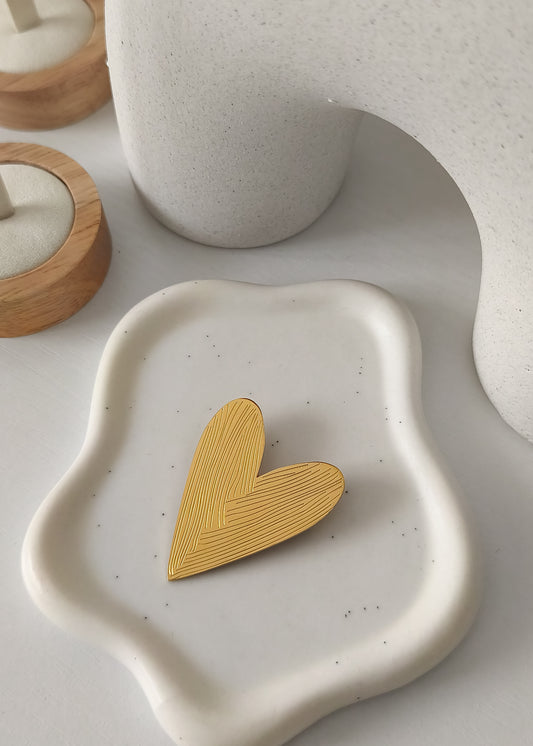 Broche Lova doré